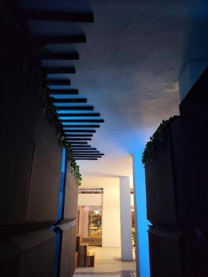 Hotel Hostal Caps Cartagena Exterior photo